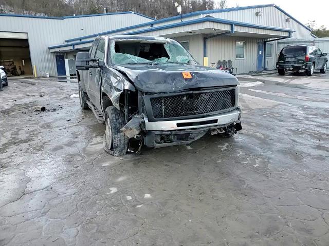 2009 Chevrolet Silverado VIN 1GCEK29J99Z129337 Copart auction photo, all over damage thumbnail 11