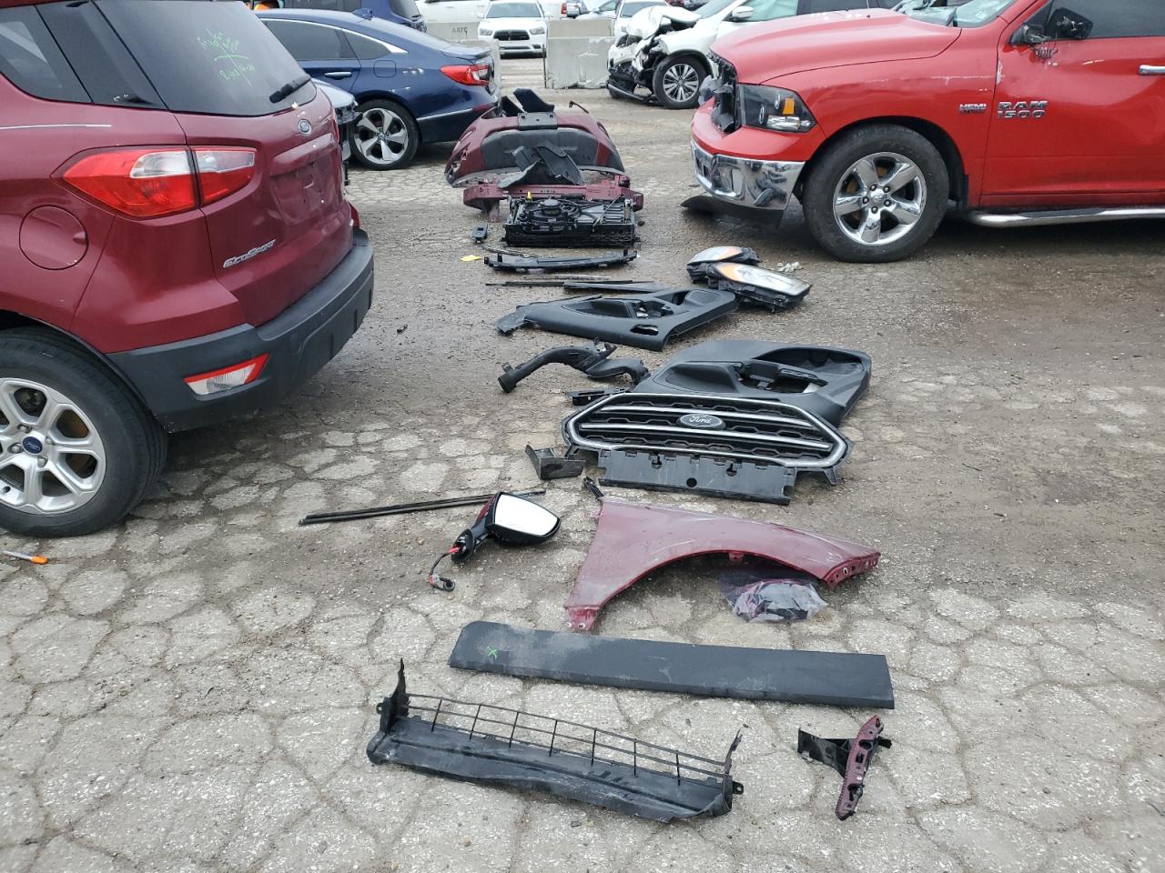 2019 Ford EcoSport VIN MAJ6S3GL4KC272032 Copart auction photo, front end / side damage thumbnail 13