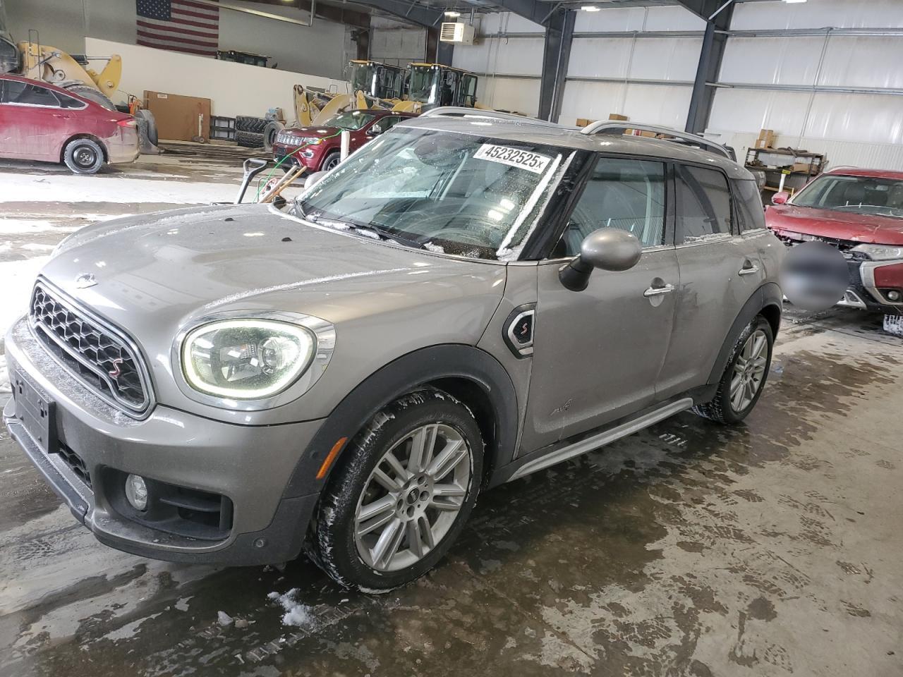 2017 MINI Cooper VIN WMZYT5C37H3B66882