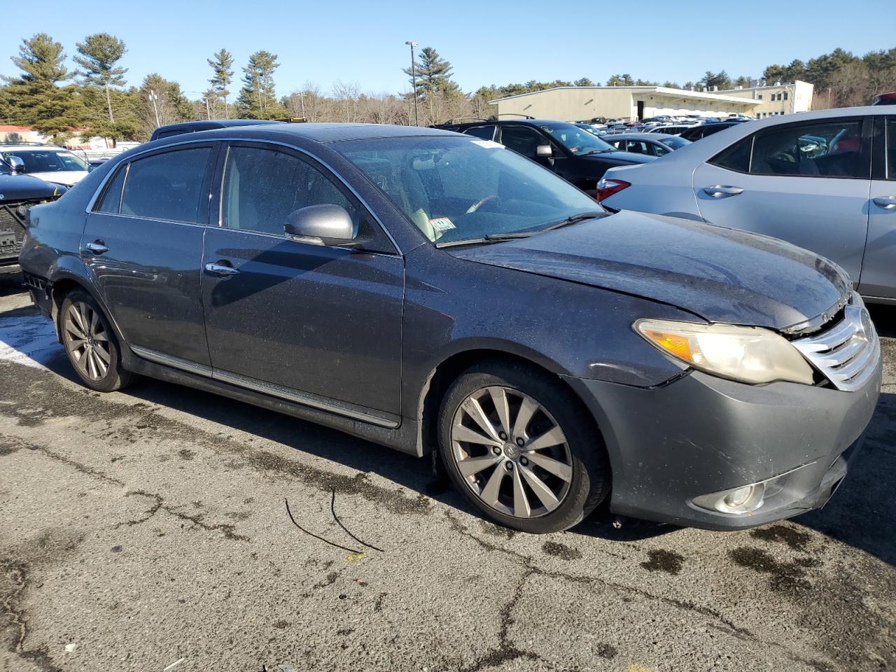 2011 Toyota Avalon VIN 4T1BK3DB1BU374429 Copart auction photo, rear end / front end damage thumbnail 4