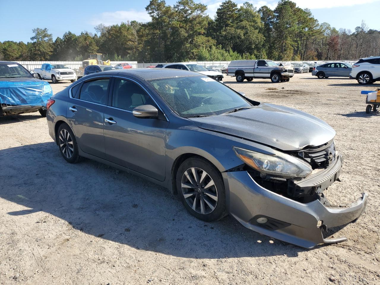 2016 Nissan Altima VIN 1N4AL3AP5GC266816 Copart auction photo, front end damage thumbnail 4