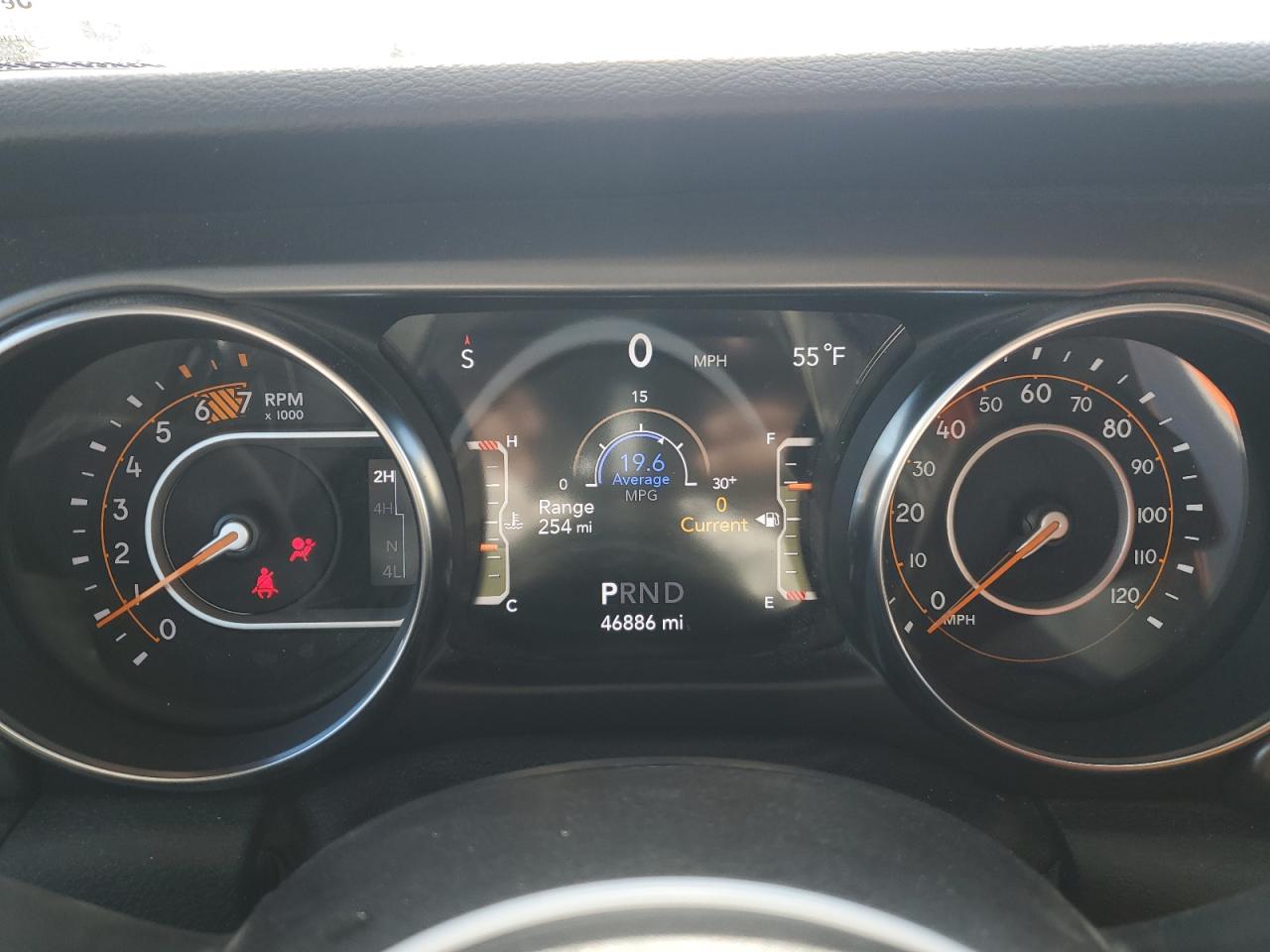 2021 Jeep Wrangler VIN 1C4HJXDN1MW814675 Copart auction photo, front end / minor dent/scratches damage thumbnail 9