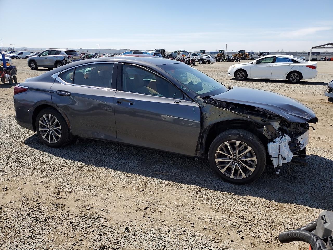 2022 Lexus ES VIN 58ACZ1B11NU136656 Copart auction photo, front end damage thumbnail 4