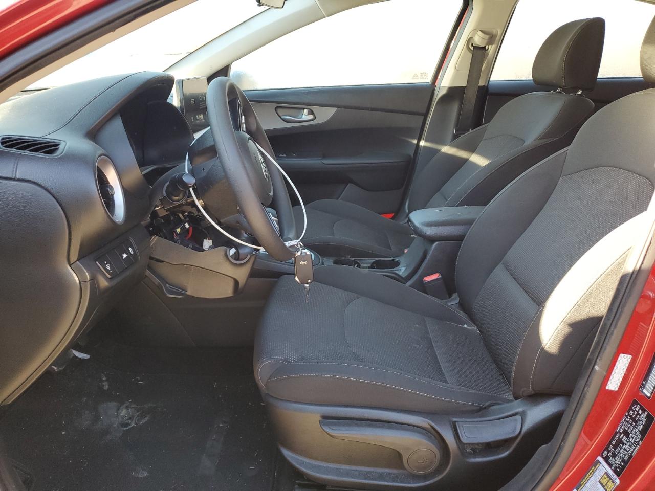 2020 KIA Forte VIN 3KPF24AD3LE174587 Copart auction photo, vandalism / all over damage thumbnail 7