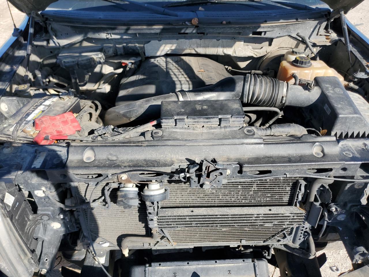 2013 Ford F-150 VIN 1FTFW1CT3DKD06009 Copart auction photo, side / minor dent/scratches damage thumbnail 11