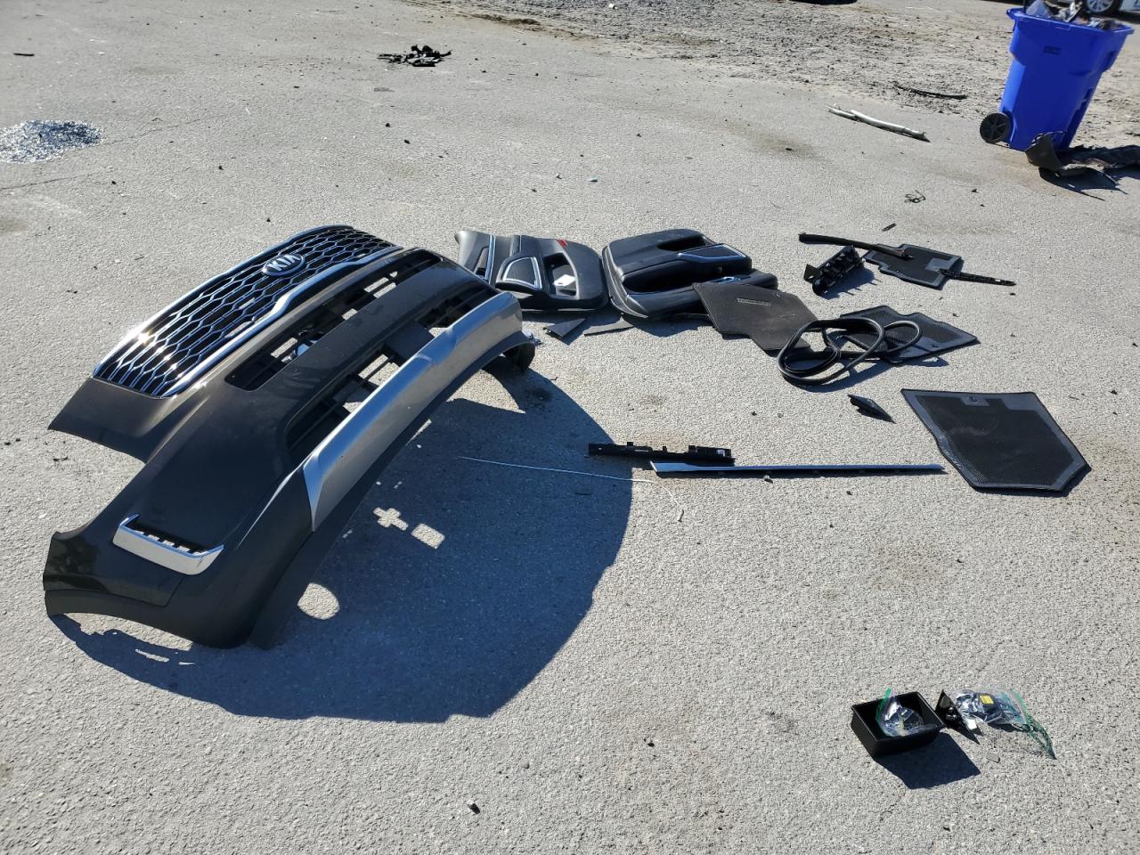 2020 KIA Telluride VIN 5XYP34HC8LG061364 Copart auction photo, front end / side damage thumbnail 15