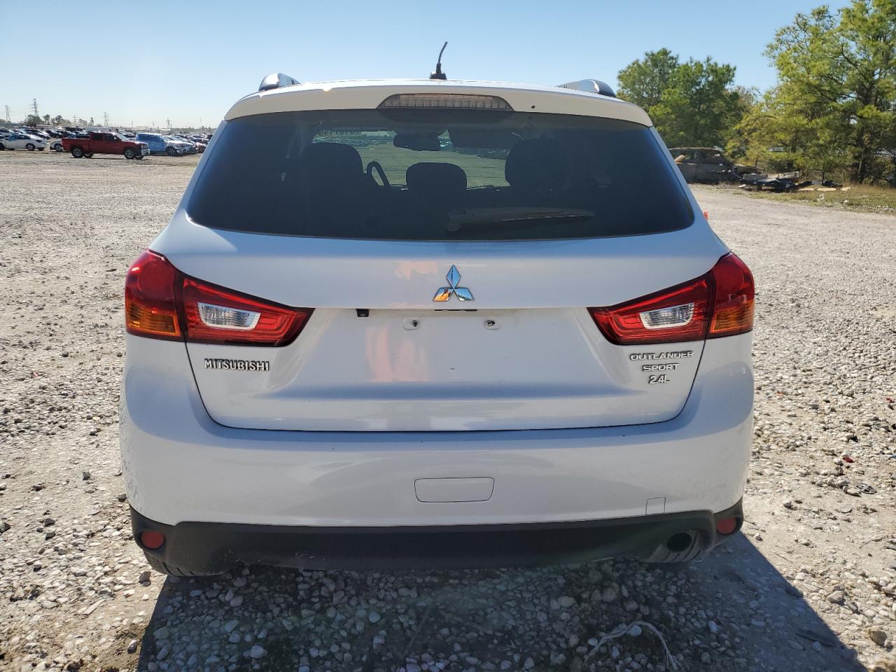 2015 Mitsubishi Outlander VIN 4A4AP4AW4FE058126 Copart auction photo, front end damage thumbnail 6