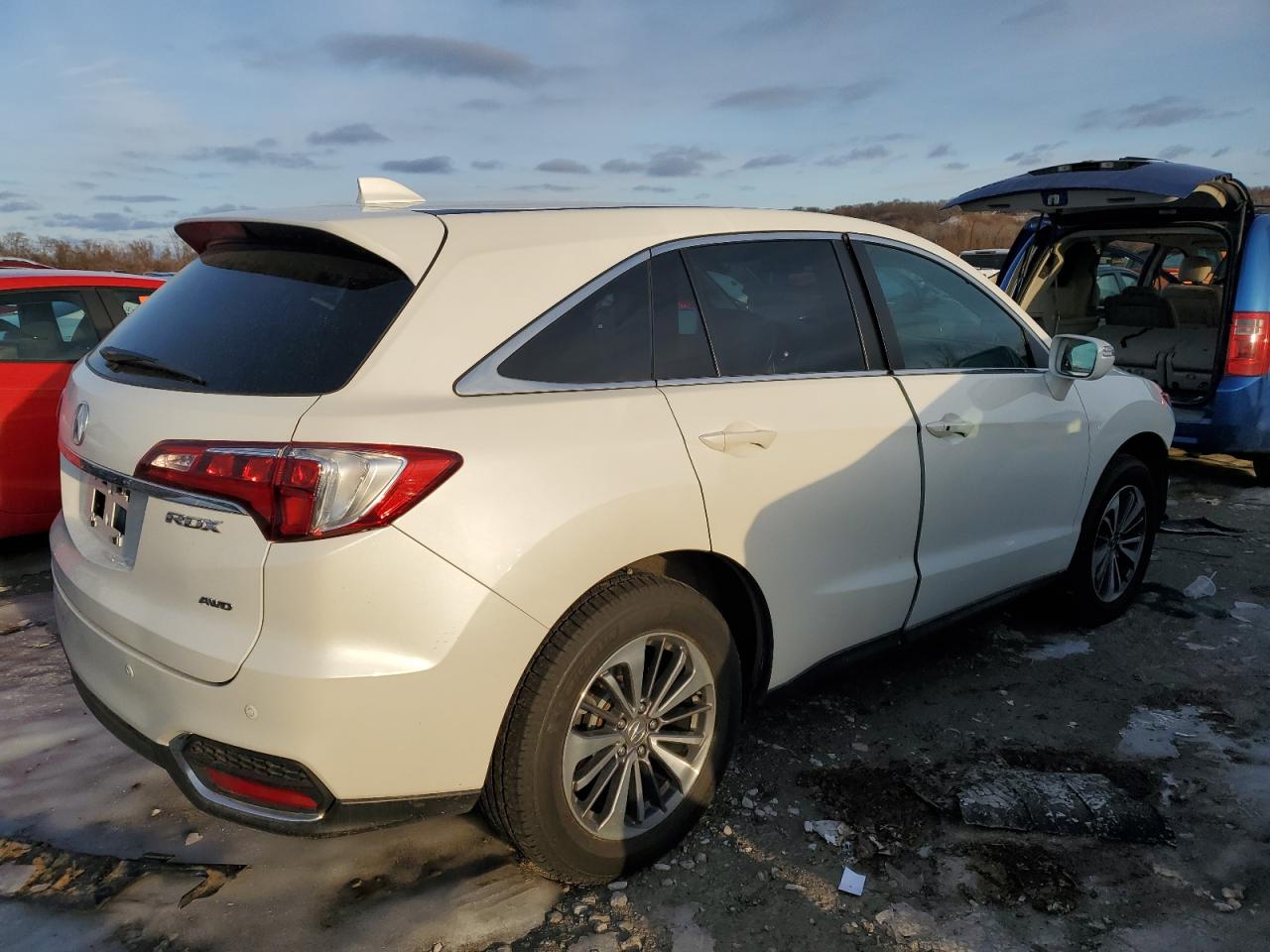 2018 Acura RDX VIN 5J8TB4H70JL005510 Copart auction photo, front end damage thumbnail 3