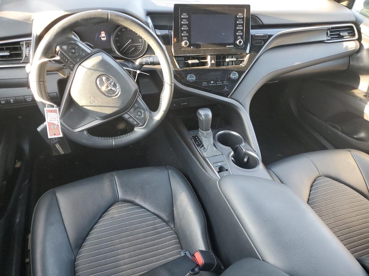 2021 Toyota Camry VIN 4T1G11BKXMU031010 Copart auction photo, front end / minor dent/scratches damage thumbnail 8