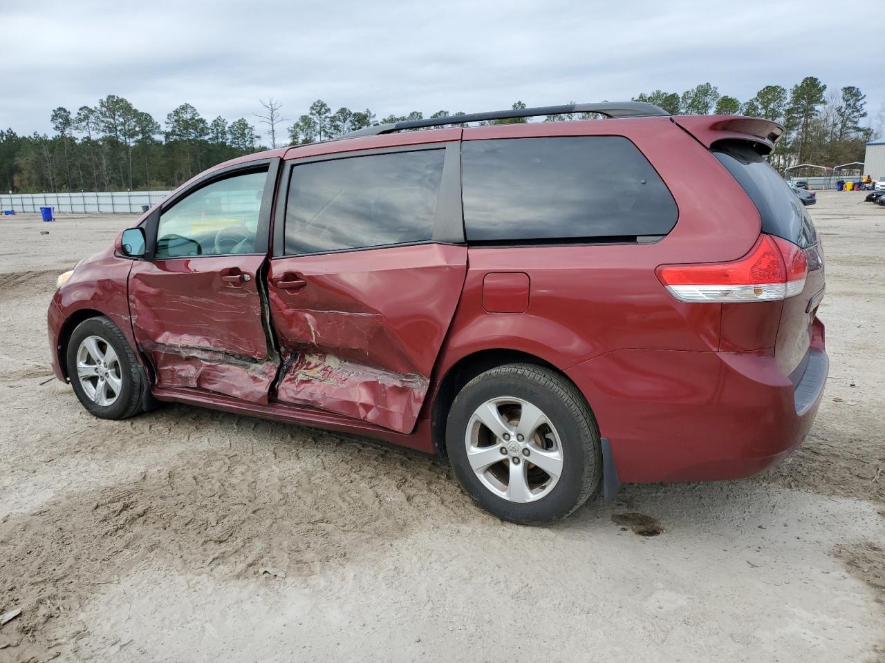 2012 Toyota Sienna VIN 5TDKK3DC7CS215742 Copart auction photo, side damage thumbnail 2