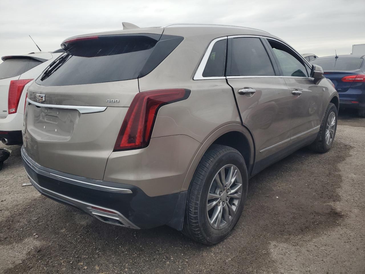2022 Cadillac XT5 VIN 1GYKNCRS1NZ126722 Copart auction photo, water/flood damage thumbnail 3