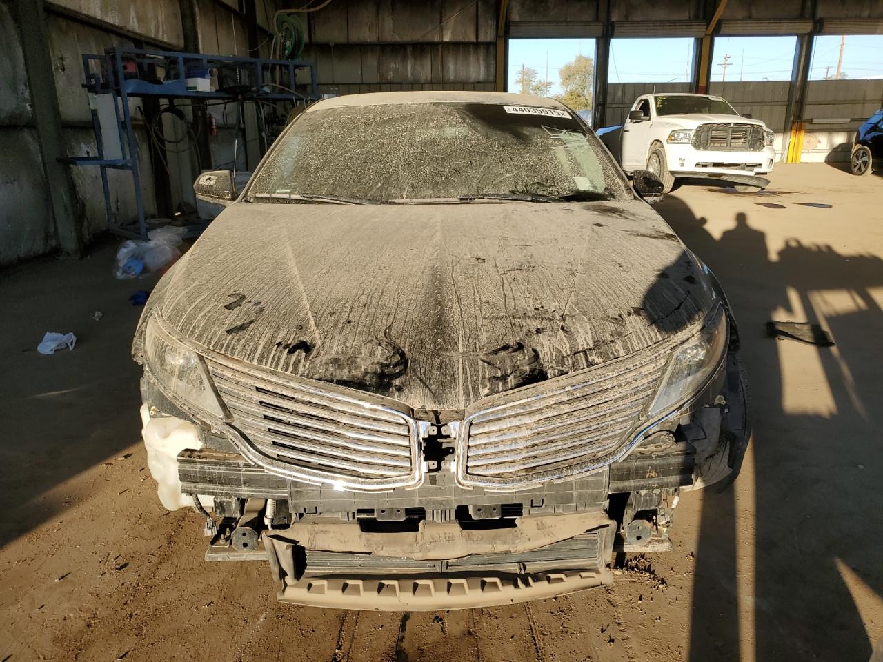 2015 Lincoln MKZ VIN 3LN6L2GK8FR628008 Copart auction photo, front end damage thumbnail 5