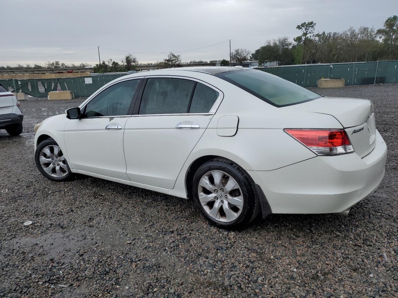 2010 Honda Accord VIN 5KBCP3F84AB013667 Copart auction photo, rear end damage thumbnail 2