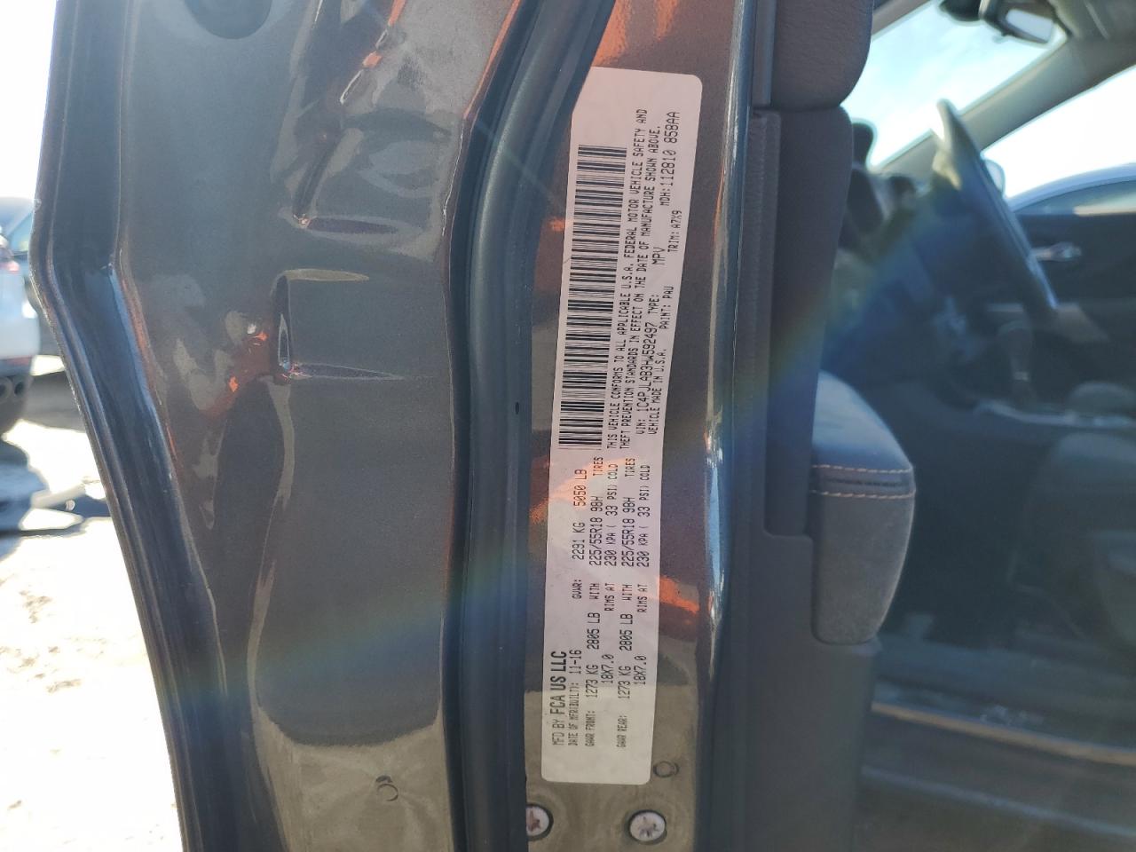 2017 Jeep Grand Cherokee VIN 1C4PJLAB3HW592497 Copart auction photo, side / rear end damage thumbnail 12