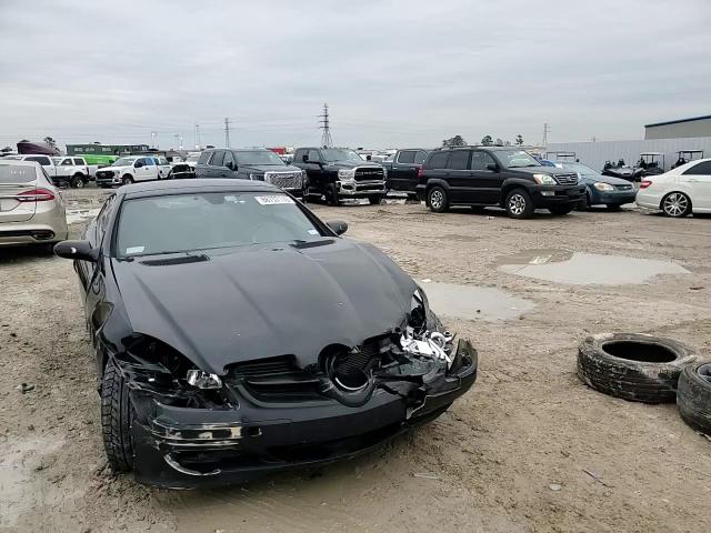2006 Mercedes-Benz SLK-klasse VIN WDBWK54F06F106825 Copart auction photo, front end damage thumbnail 10