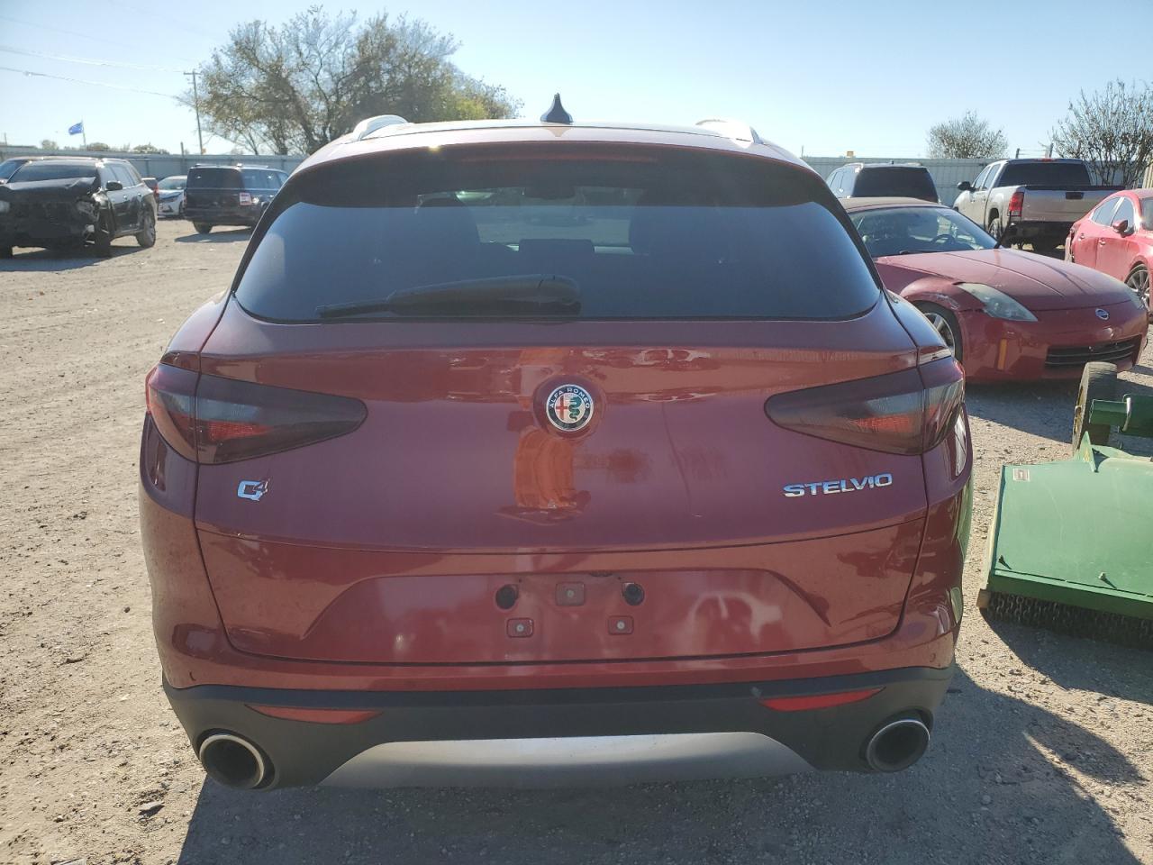2018 Alfa Romeo Stelvio VIN ZASFAKRN4J7C31002 Copart auction photo, front end damage thumbnail 6