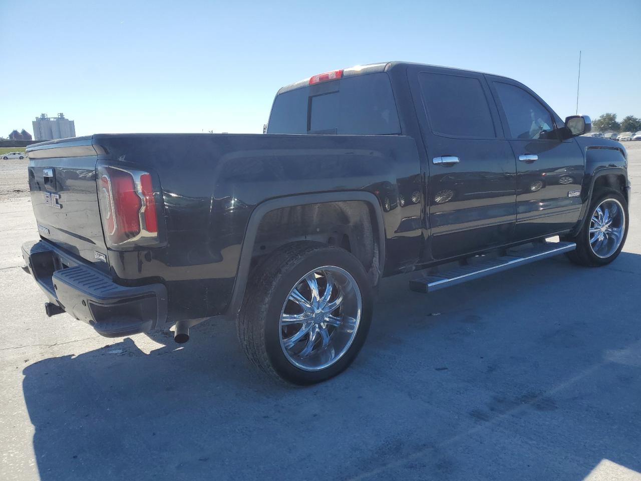 2017 GMC Sierra VIN 3GTU2NEC6HG292563 Copart auction photo, front end damage thumbnail 3