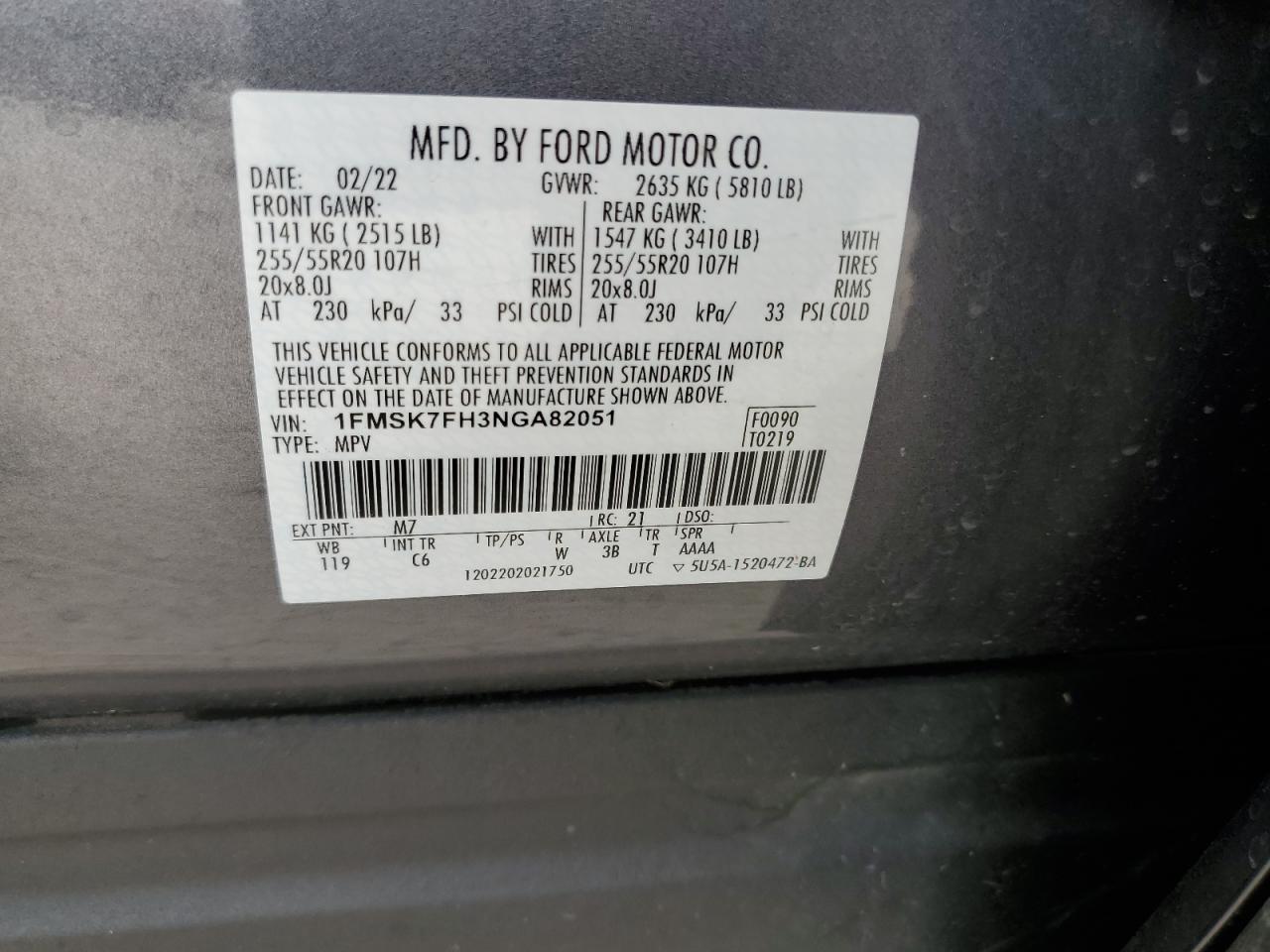 2022 Ford Explorer VIN 1FMSK7FH3NGA82051 Copart auction photo, all over / minor dent/scratches damage thumbnail 13