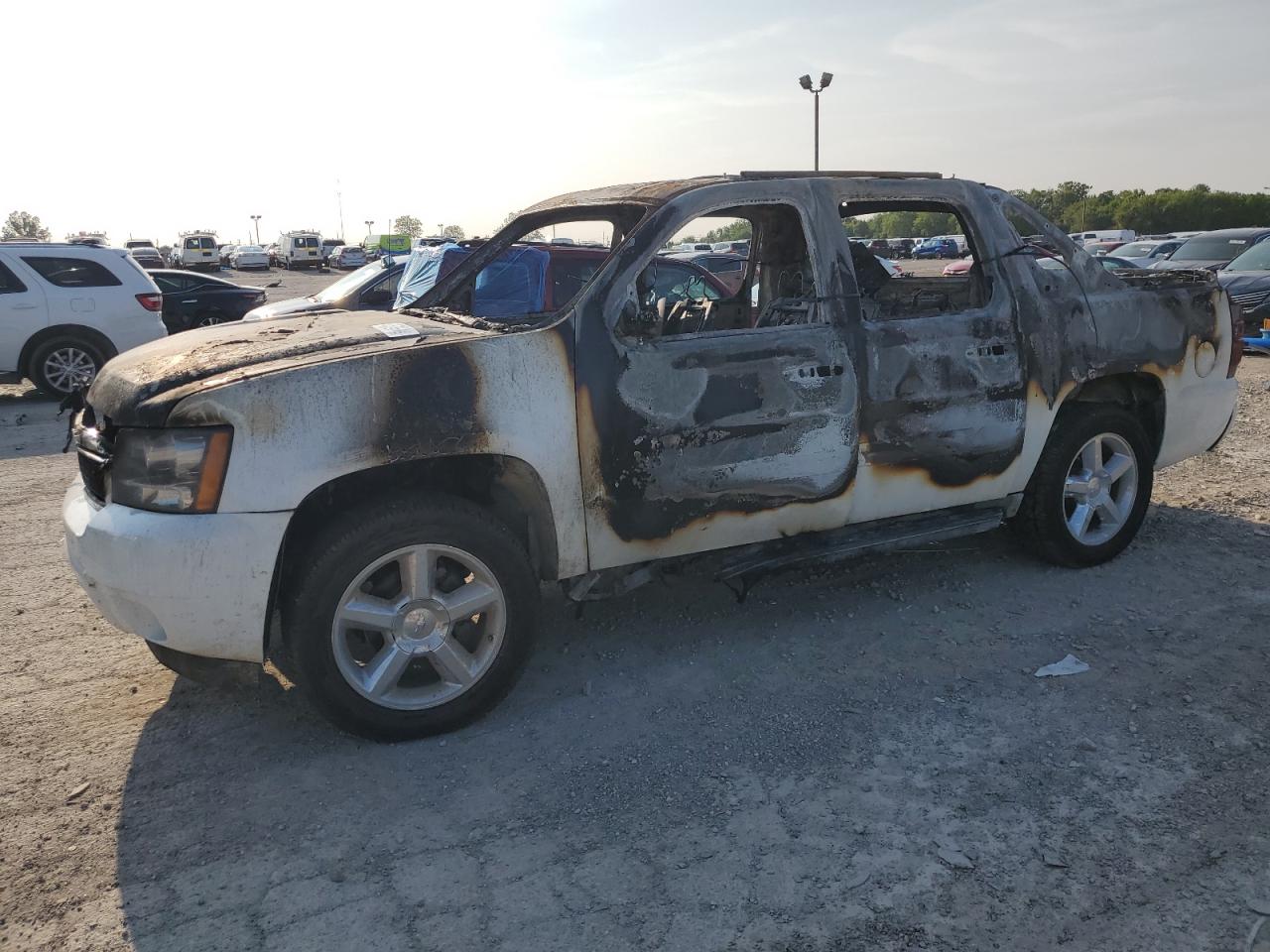2012 Chevrolet Avalanche VIN 3GNTKGE71CG294537