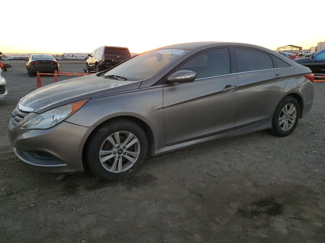 2014 Hyundai Sonata VIN 5NPEB4AC7EH881404