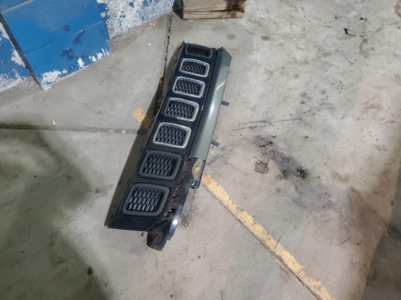 2018 Jeep Compass VIN 3C4NJDCB9JT456025 Copart auction photo, front end damage thumbnail 13