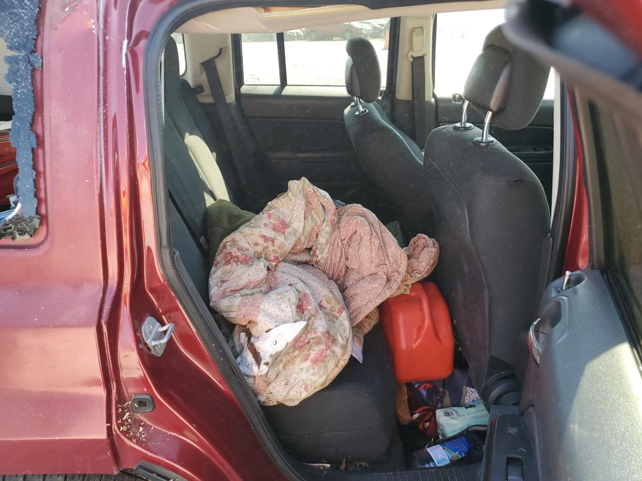 2012 Jeep Liberty (Patriot) VIN 1C4NJPBB0CD642922 Copart auction photo, water/flood / top/roof damage thumbnail 11
