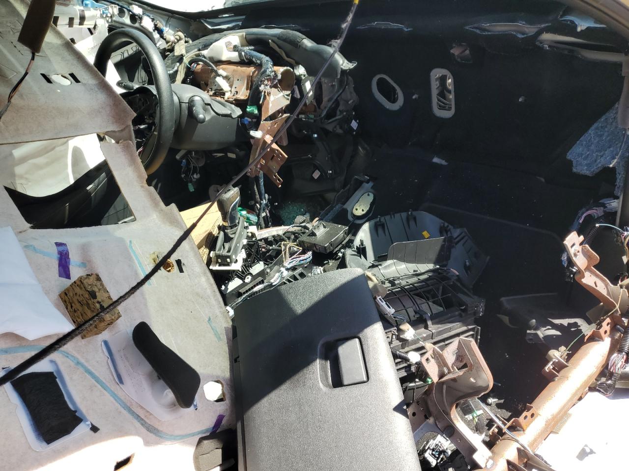 2020 Nissan Sentra VIN 3N1AB8BVXLY235444 Copart auction photo, stripped / side damage thumbnail 8