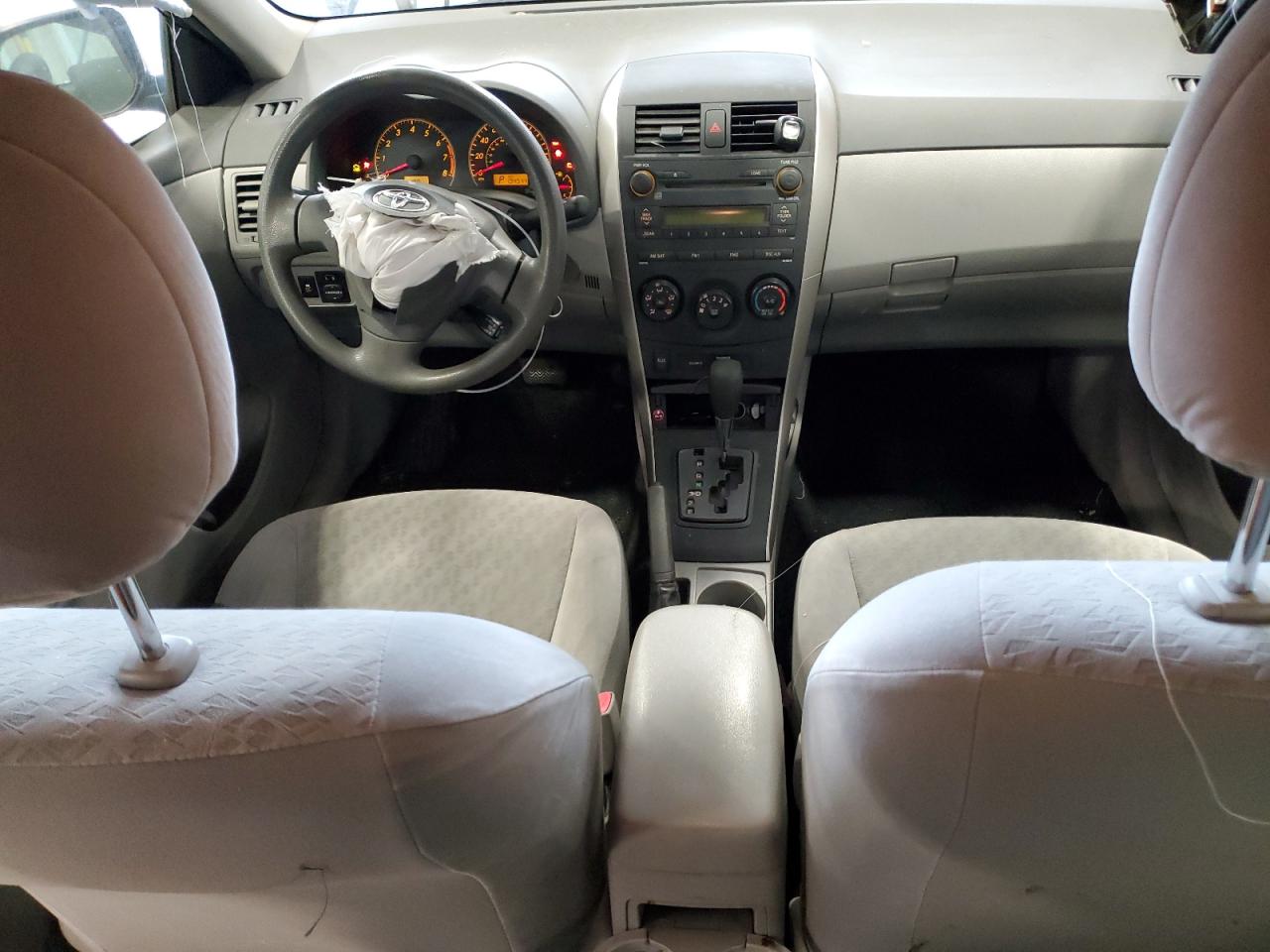 2009 Toyota Corolla VIN JTDBL40E39J052801 Copart auction photo, front end / minor dent/scratches damage thumbnail 8