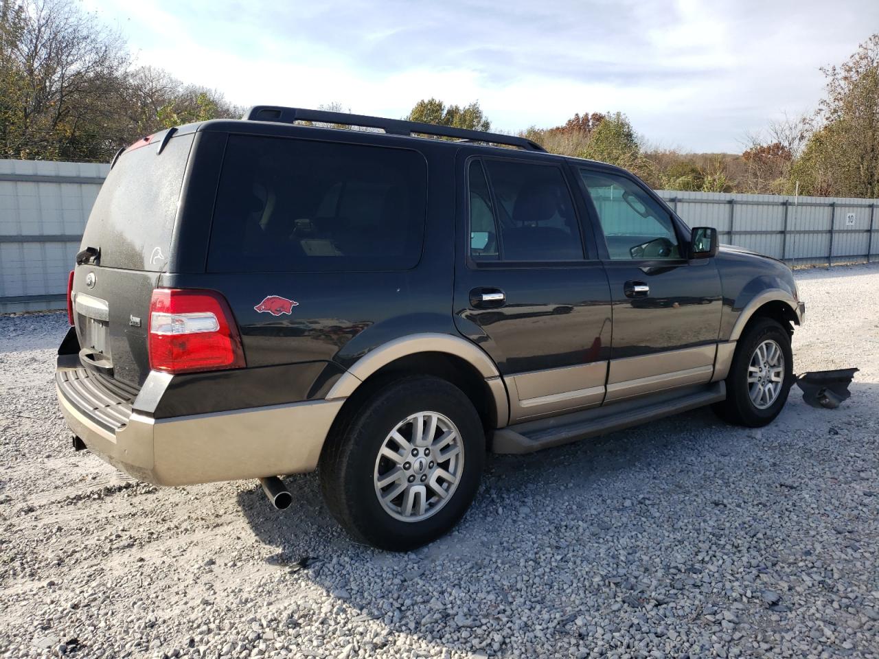 2013 Ford Expedition VIN 1FMJU1H59DEF47934 Copart auction photo, front end damage thumbnail 3