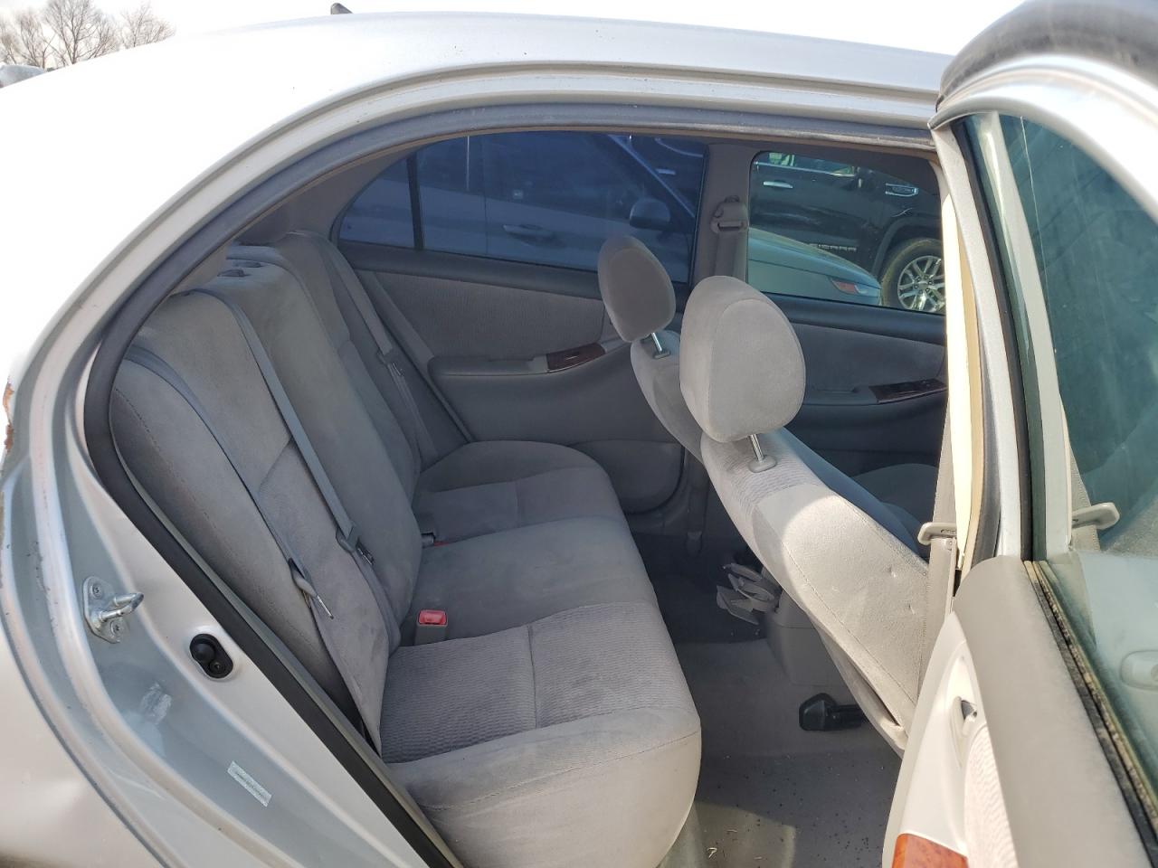 2005 Toyota Corolla VIN 1NXBR32E75Z550820 Copart auction photo, rear end / front end damage thumbnail 10