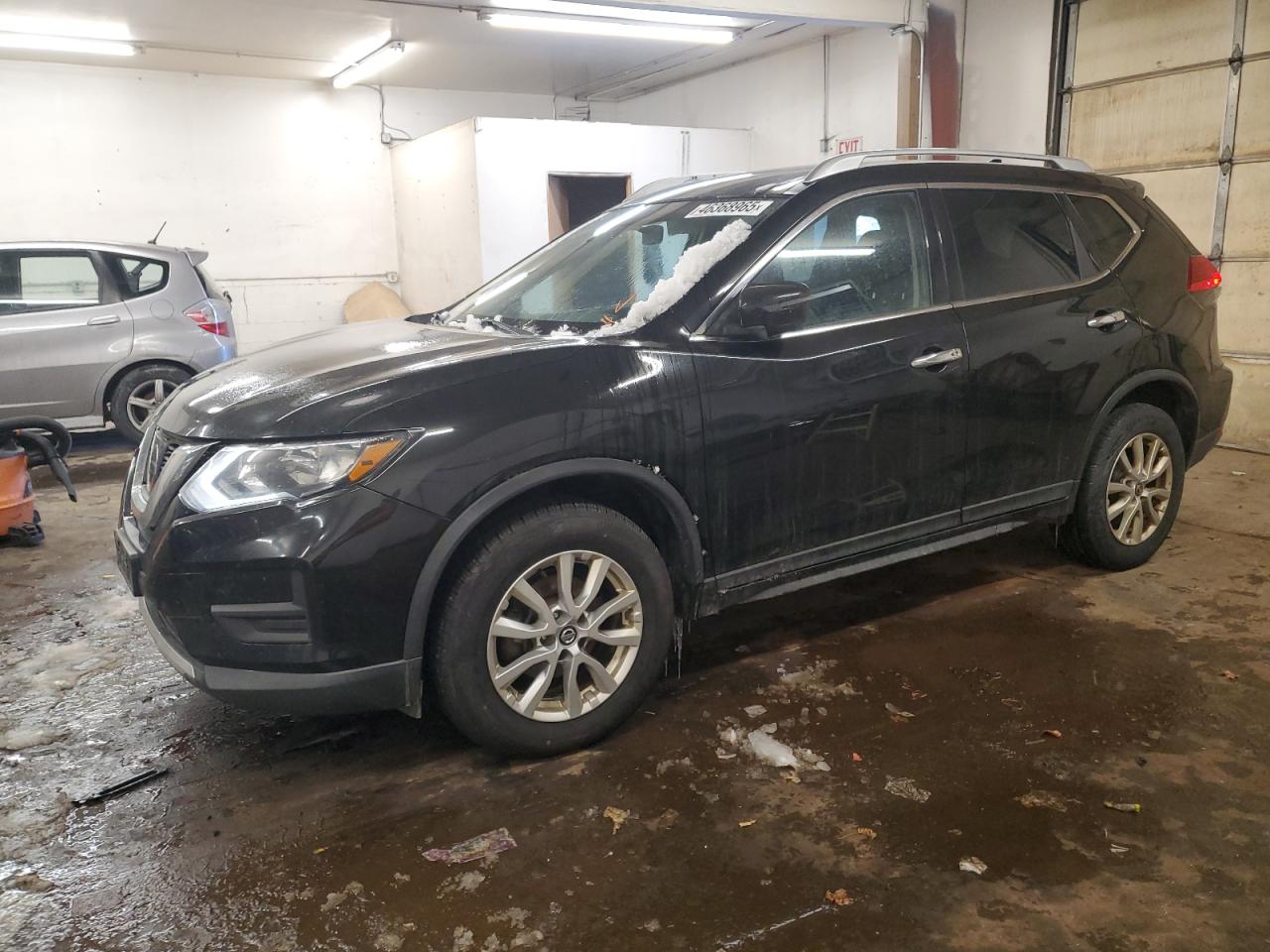 2017 Nissan Rogue VIN KNMAT2MV4HP580725