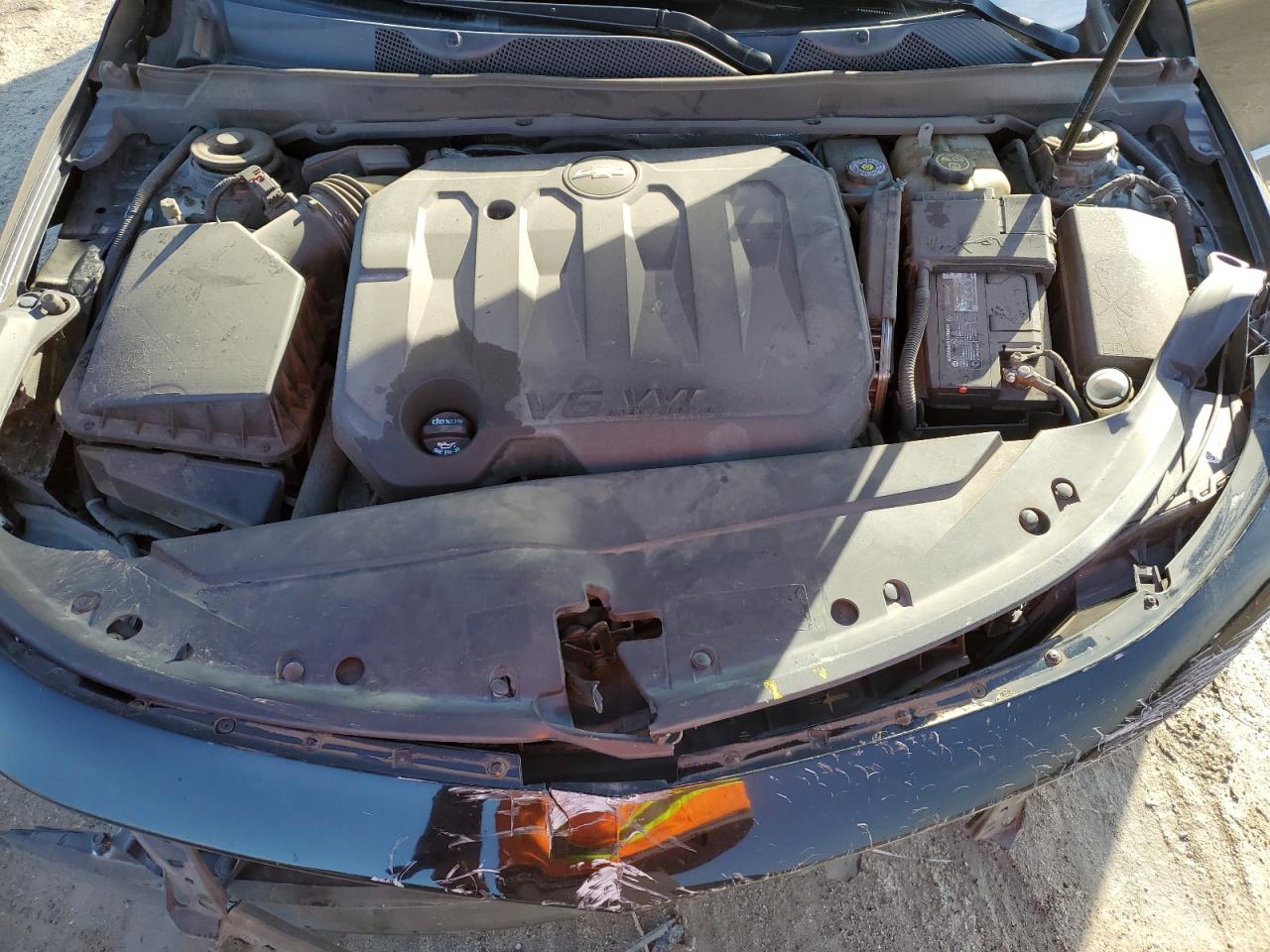 2019 Chevrolet Impala VIN 1G1105S31KU138319 Copart auction photo, front end / side damage thumbnail 11