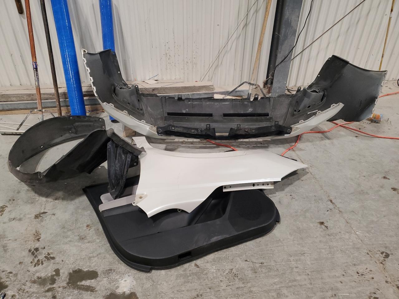 2015 Subaru Forester VIN JF2SJADC2FH423142 Copart auction photo, front end / rejected repair damage thumbnail 13