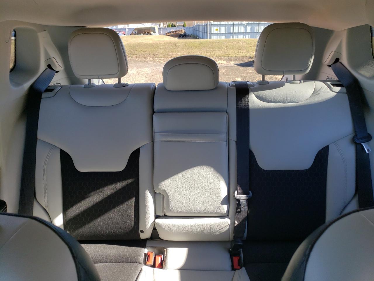 2018 Jeep Compass VIN 3C4NJDBB1JT291105 Copart auction photo, front end / side damage thumbnail 10