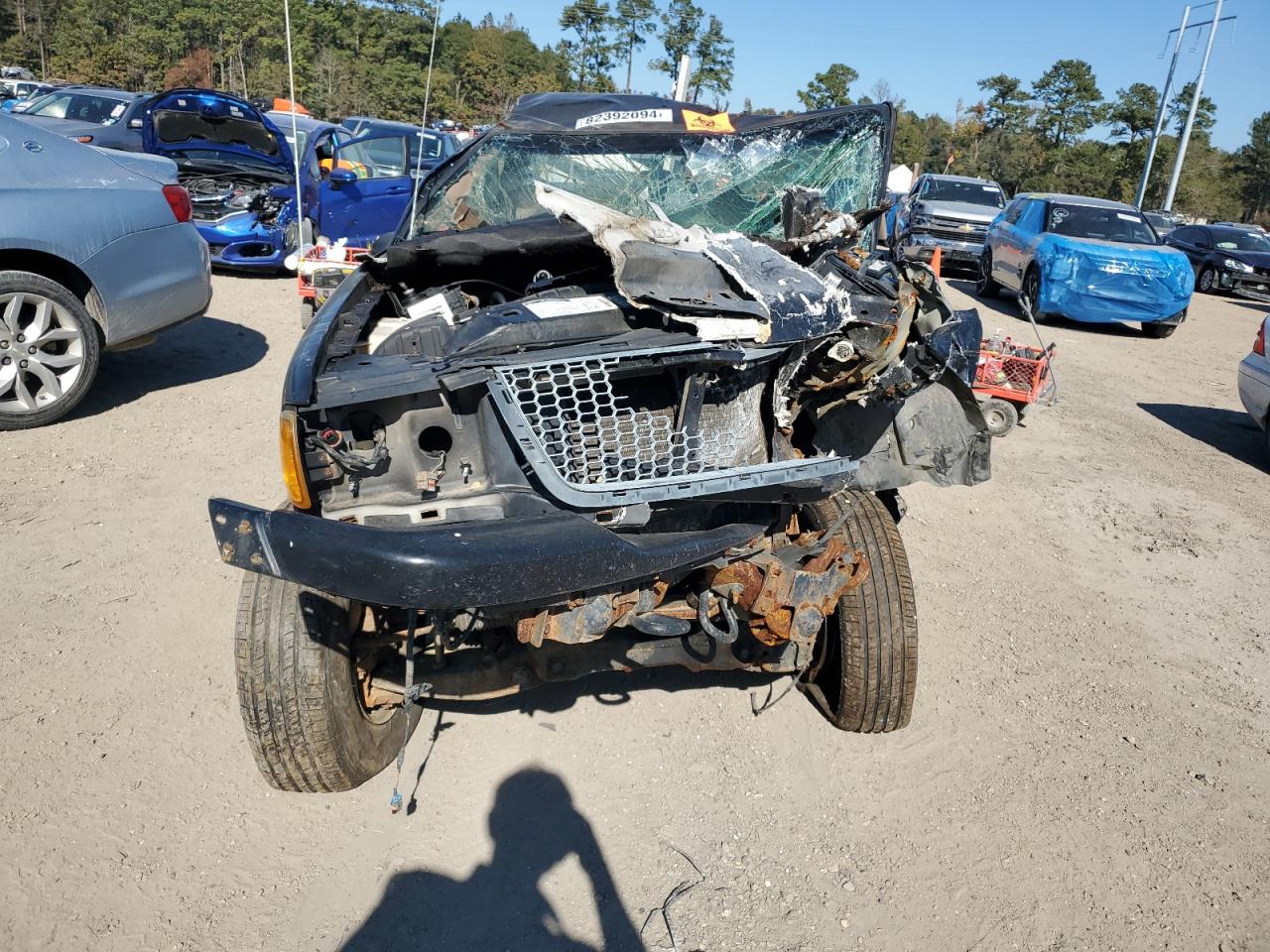 2001 Ford Ranger VIN 1FTYR10U41PA05602 Copart auction photo, all over damage thumbnail 5