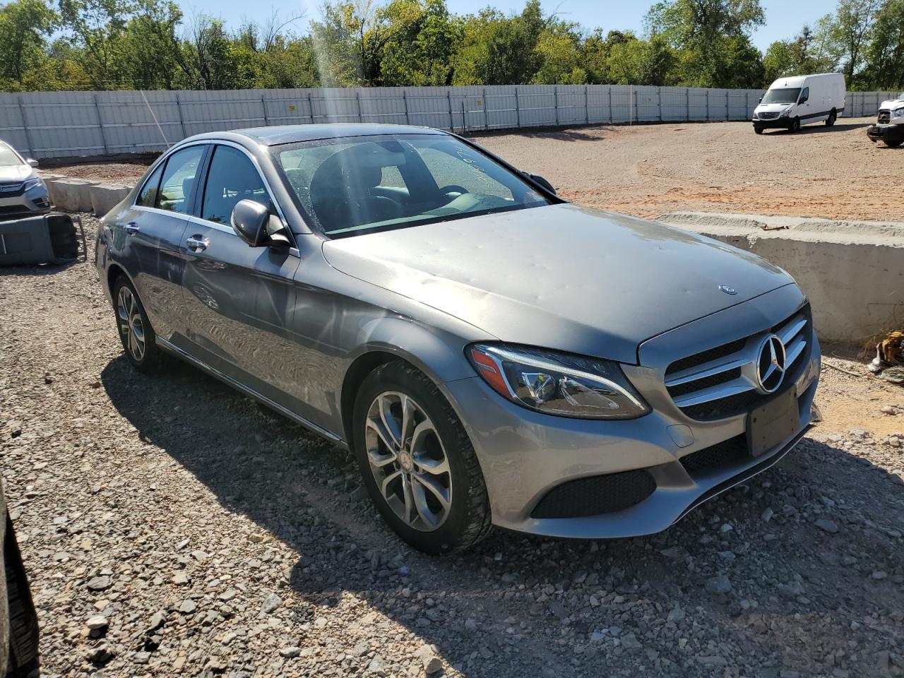 2015 Mercedes-Benz C-klasse VIN 55SWF4KBXFU087624 Copart auction photo, hail / minor dent/scratches damage thumbnail 4