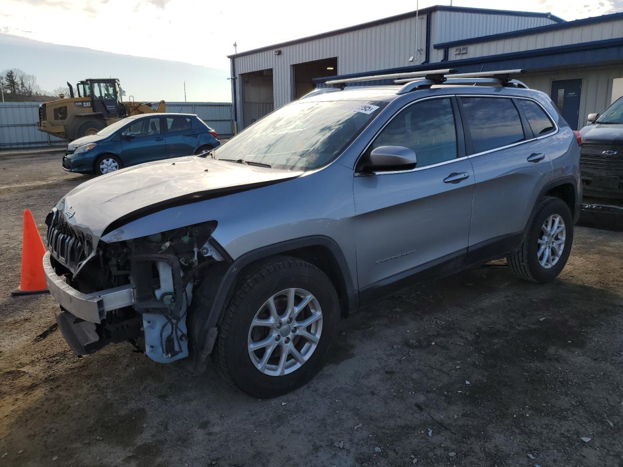 2014 Jeep Grand Cherokee VIN 1C4PJLCS3EW148352