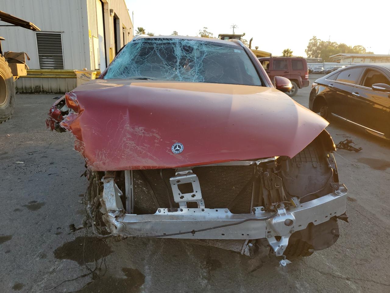 2019 Mercedes-Benz GLC VIN WDC0G4KB7KV126454 Copart auction photo, all over damage thumbnail 5