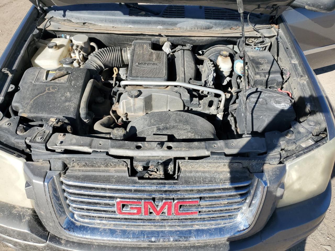 2008 GMC Envoy VIN 1GKDT13S882246116 Copart auction photo, minor dent/scratches damage thumbnail 12