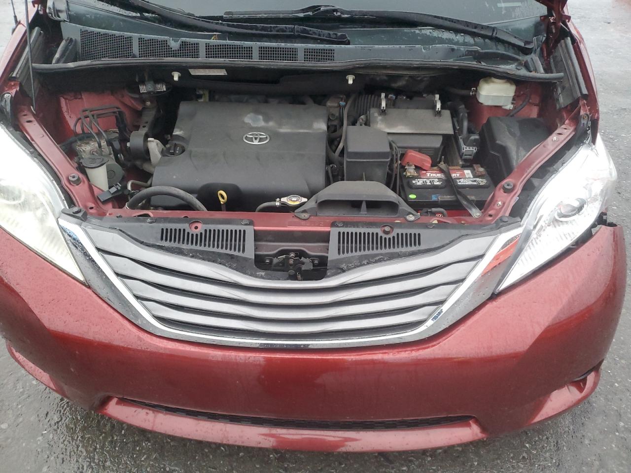 2013 Toyota Sienna VIN 5TDDK3DC7DS070180 Copart auction photo, front end damage thumbnail 12