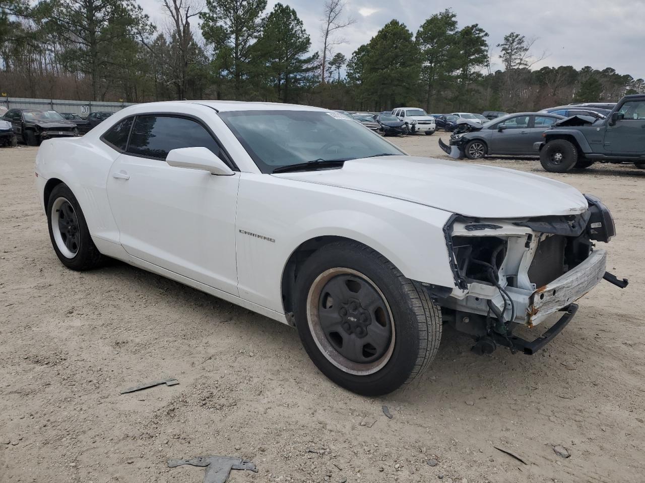 2013 Chevrolet Camaro VIN 2G1FA1E39D9227983 Copart auction photo, front end / rear end damage thumbnail 4