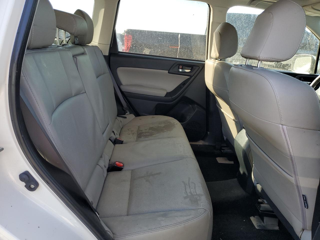2016 Subaru Forester VIN JF2SJAHC3GH440172 Copart auction photo, water/flood / rear end damage thumbnail 11