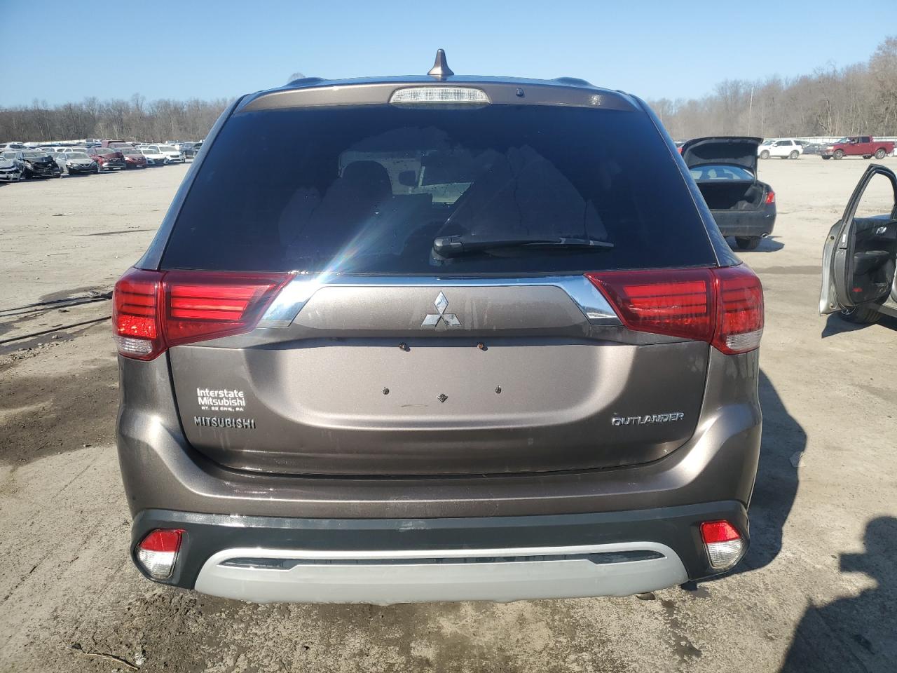 2019 Mitsubishi Outlander VIN JA4AD2A39KZ009043 Copart auction photo, front end damage thumbnail 6