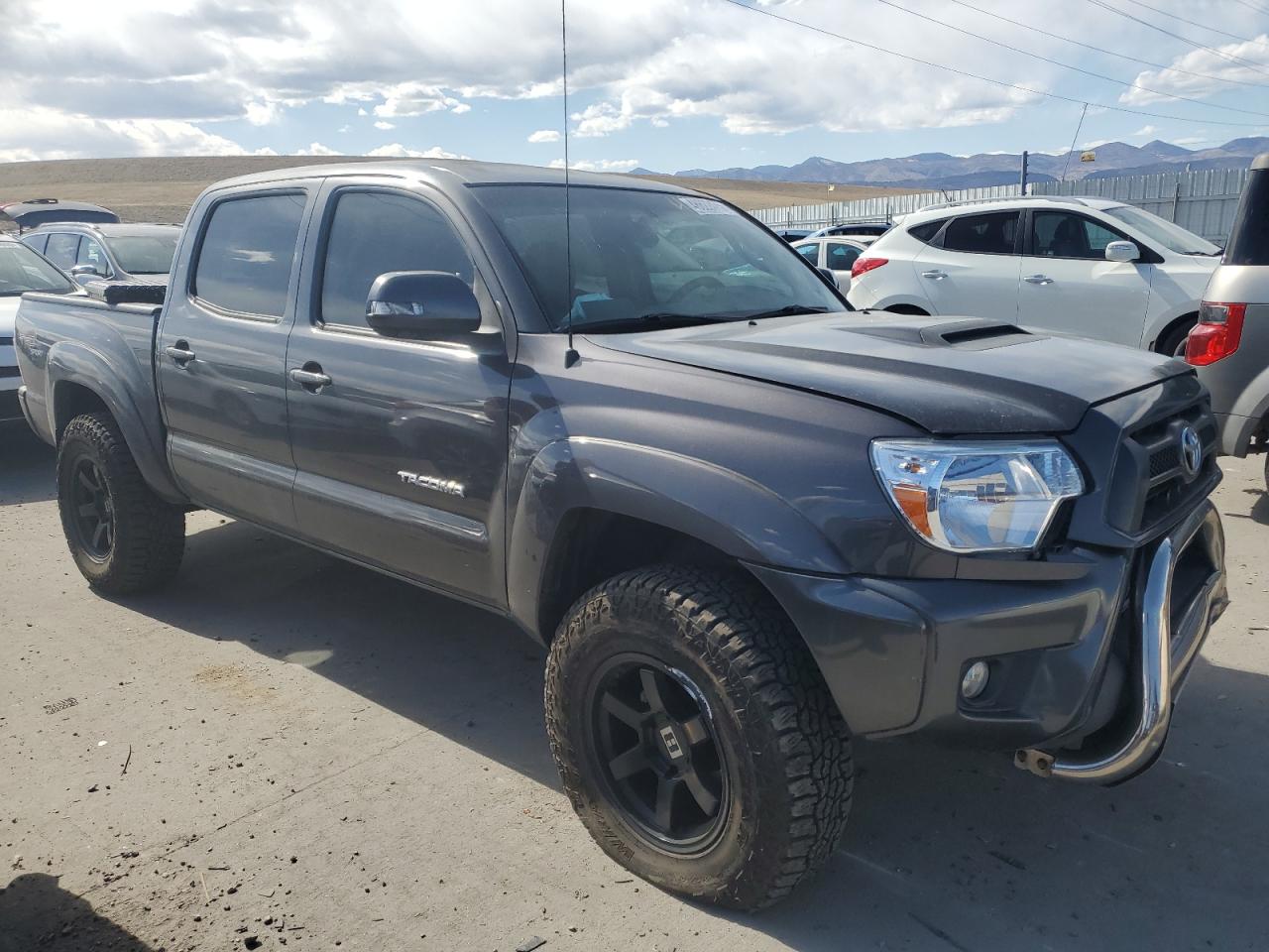 2012 Toyota Tacoma VIN 3TMLU4EN9CM088206 Copart auction photo, front end / rear end damage thumbnail 4