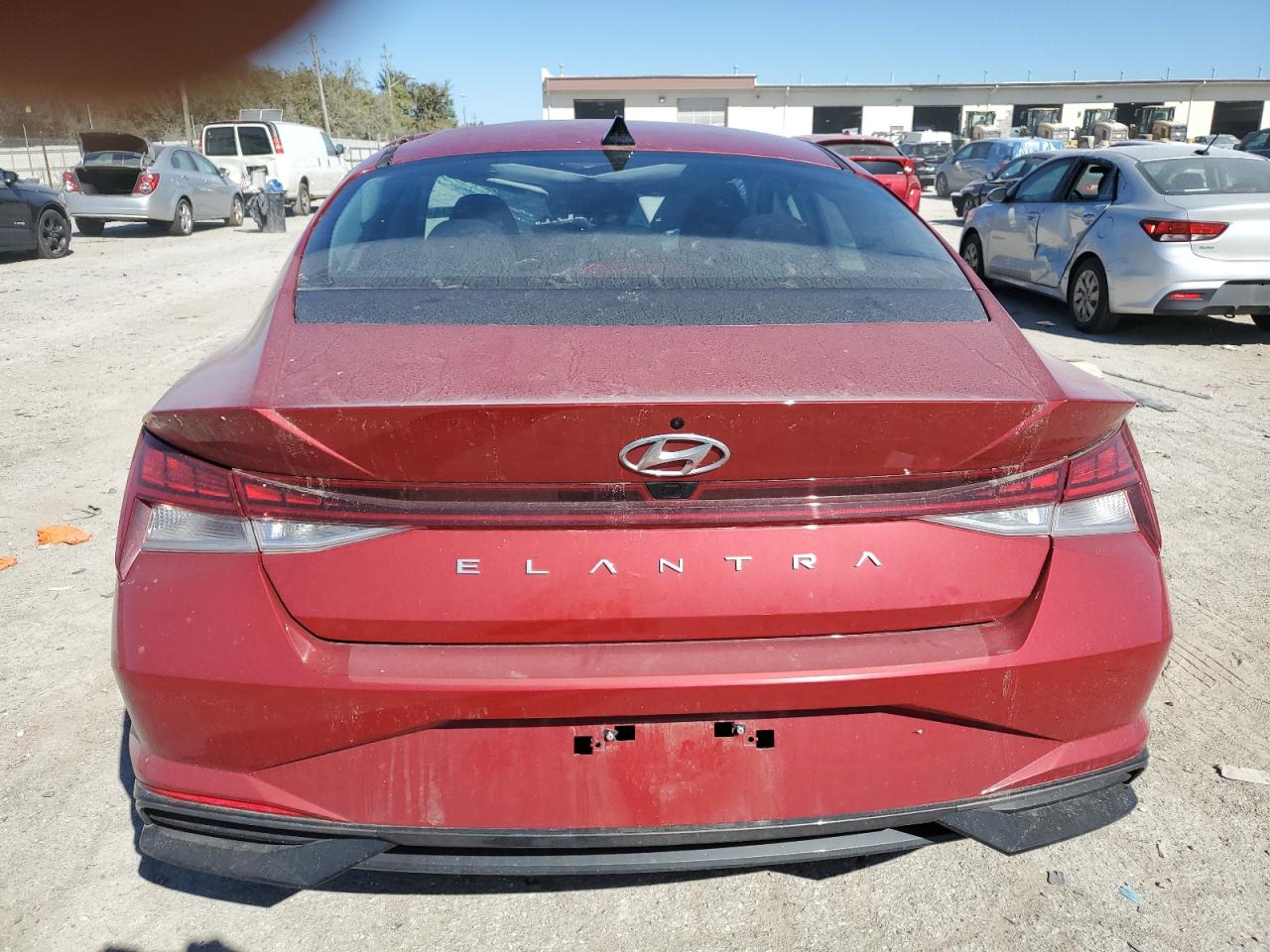 2022 Hyundai Elantra VIN KMHLN4AG4NU366900 Copart auction photo, front end / minor dent/scratches damage thumbnail 6