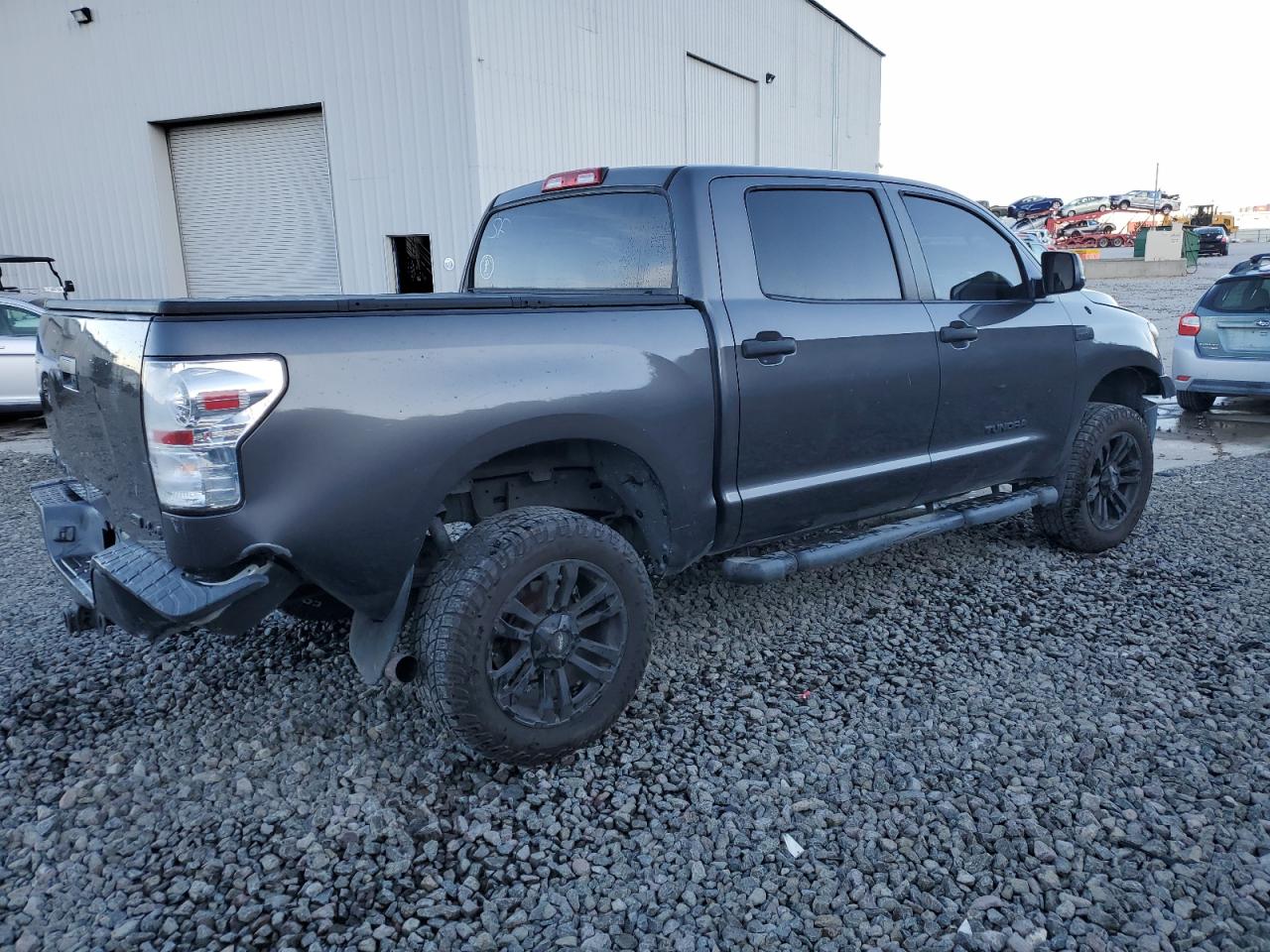 2011 Toyota Tundra VIN 5TFDW5F16BX185291 Copart auction photo, front end / rear end damage thumbnail 3