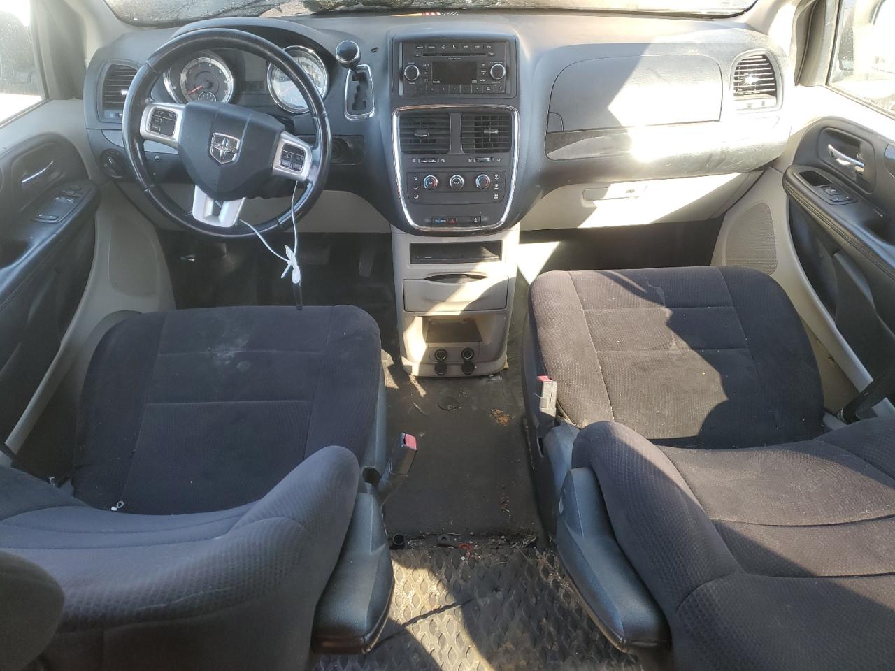 2011 Dodge Caravan VIN 2D4JN1AG4BR651747 Copart auction photo, burn - engine damage thumbnail 8