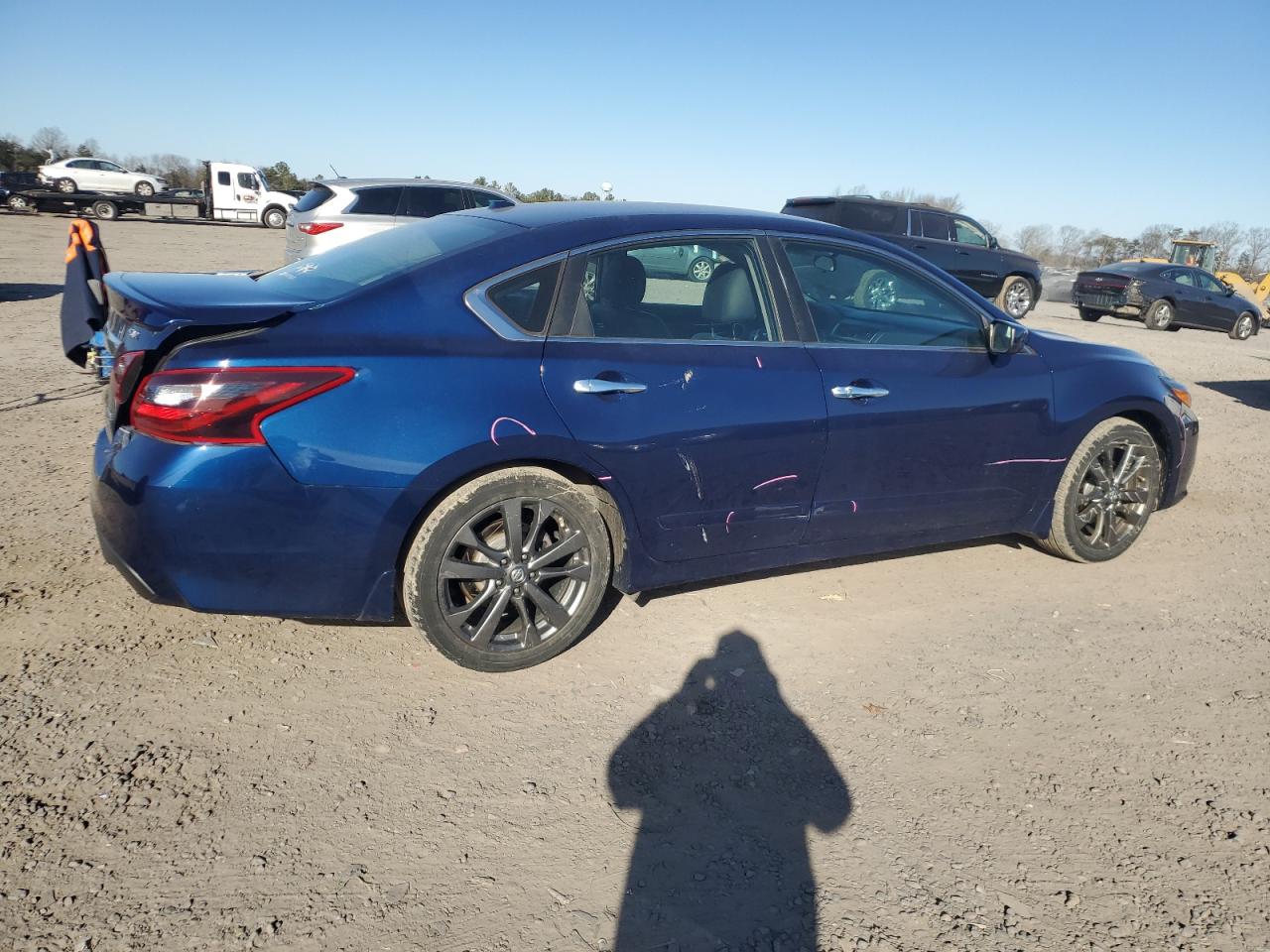 2018 Nissan Altima VIN 1N4AL3AP7JC245960 Copart auction photo, rear end / minor dent/scratches damage thumbnail 3