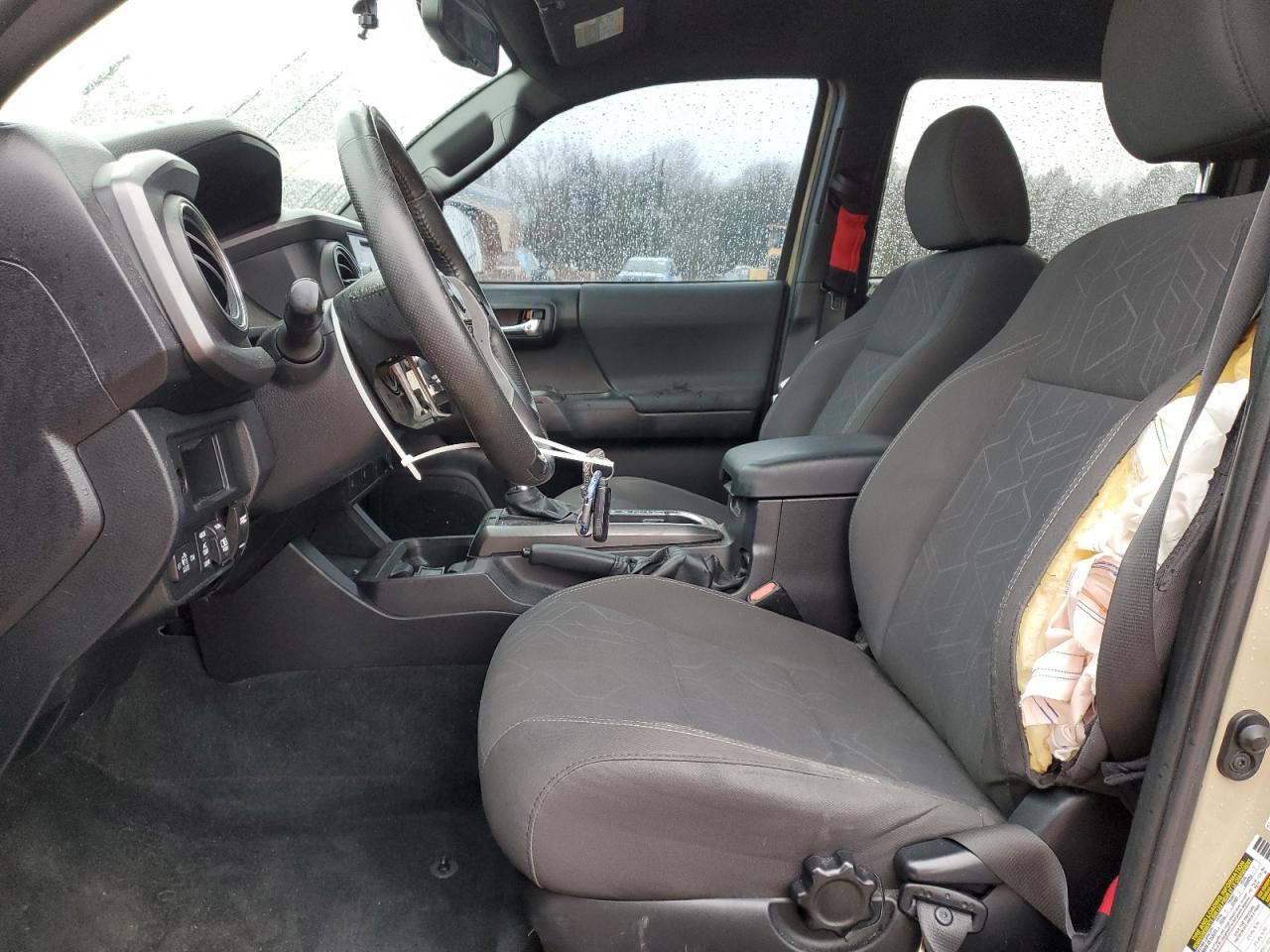 2017 Toyota Tacoma VIN 3TMCZ5ANXHM046406 Copart auction photo, front end / undercarriage damage thumbnail 7