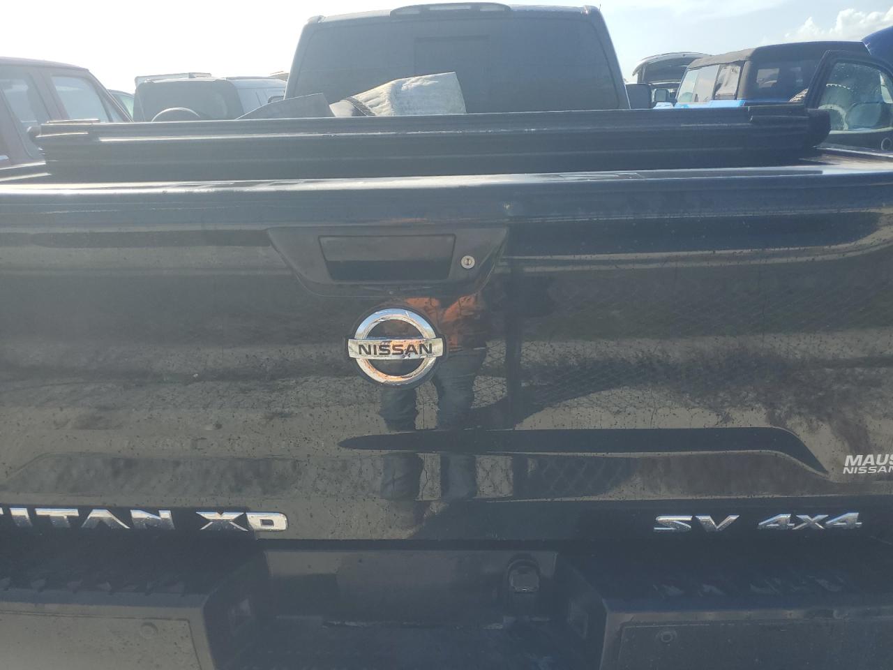 2018 Nissan Titan VIN 1N6AA1RP8JN505826 Copart auction photo, water/flood damage thumbnail 6